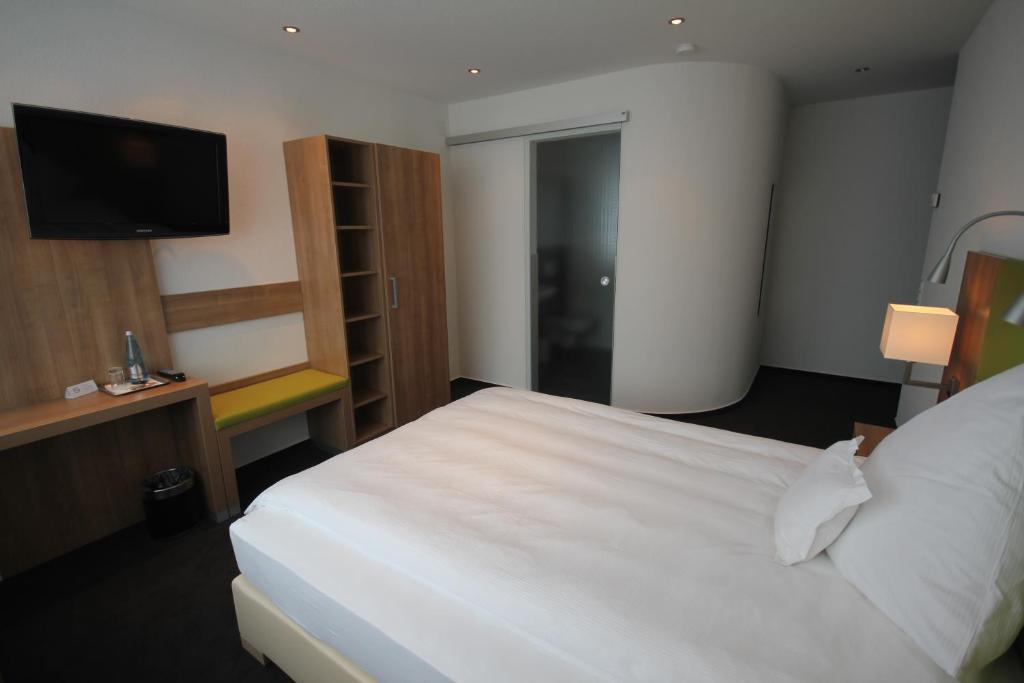 Hotel Go2Bed Weil Am Rhein - Basel Номер фото