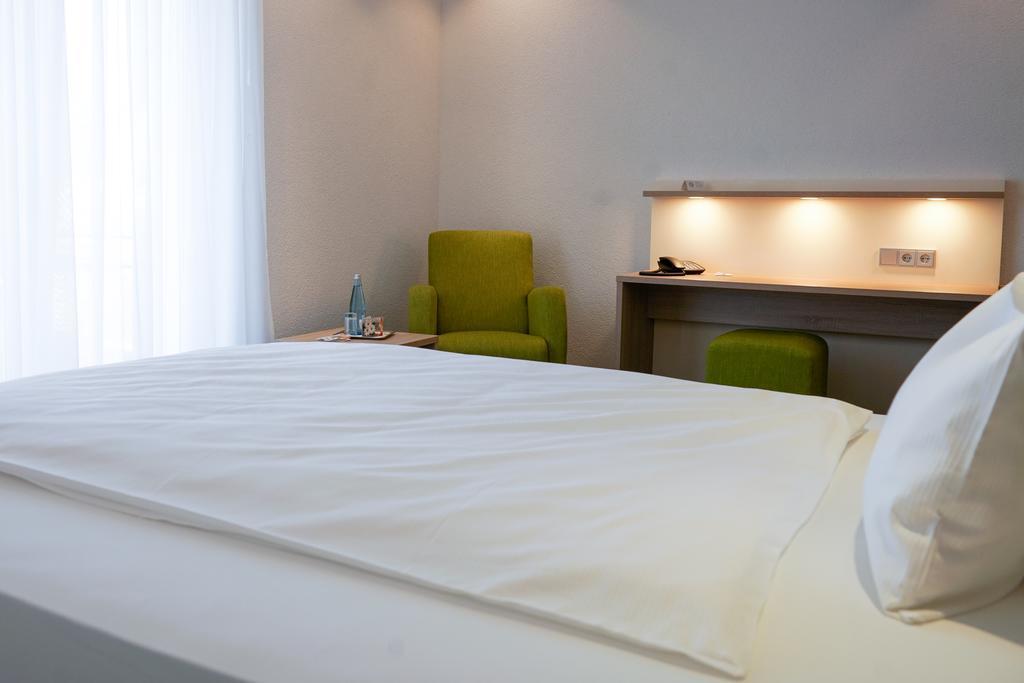 Hotel Go2Bed Weil Am Rhein - Basel Экстерьер фото