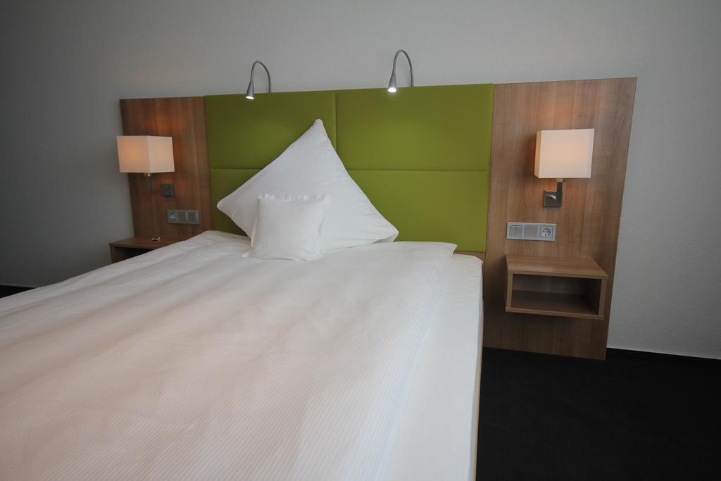 Hotel Go2Bed Weil Am Rhein - Basel Экстерьер фото