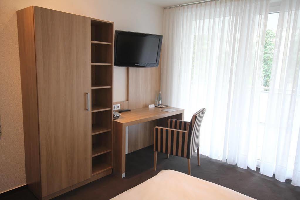 Hotel Go2Bed Weil Am Rhein - Basel Экстерьер фото